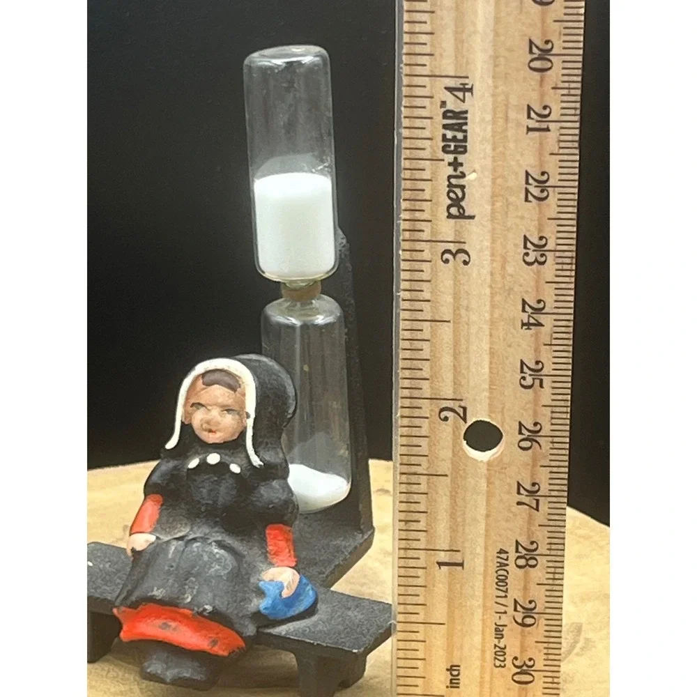 Vintage Cast‎ Iron Amish Women 3 min  Egg Timer Hourglass